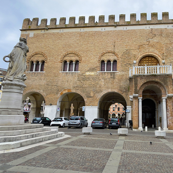 palazzo dei 300 di Treviso