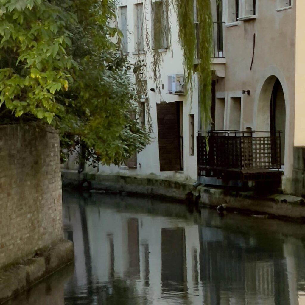 palazzo medievale a treviso